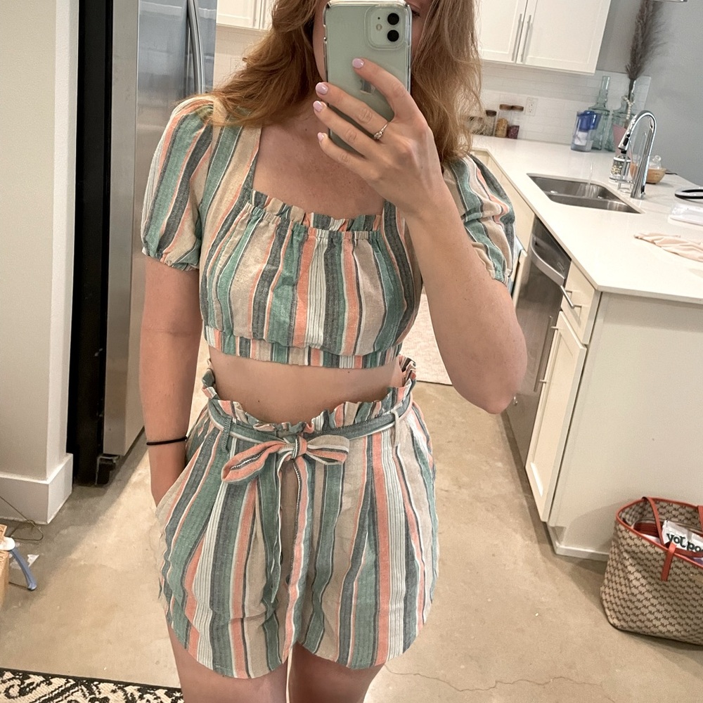 Summer Set, crop top and shorts